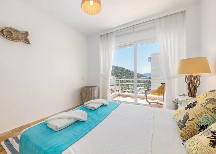 فيلة White كاس